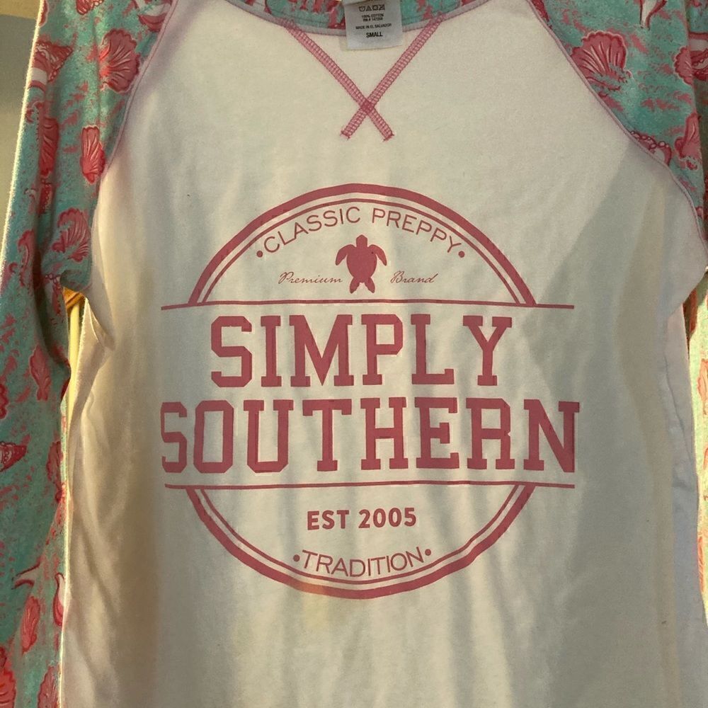 SIMPLY SOUTHERN LONG SLEEVED T-SHIRT - SZ S